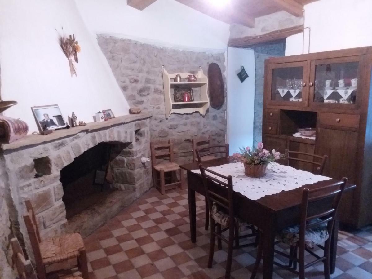 Sa domu de ziu Antoneddu Hotel Tuili Buitenkant foto